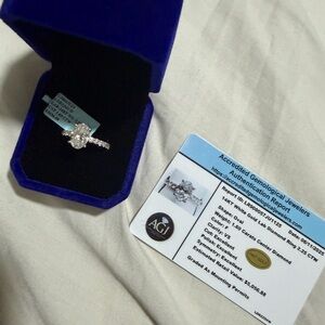 14kt white gold lab diamond ring 2.25 ctw